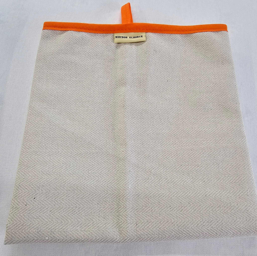 folded oven cloth with orange bias