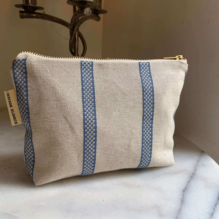 Toiletry bag for men linen union with blue stripes